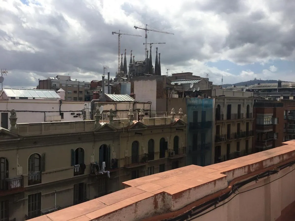 Cosy Loft Sagrada Familia Apartment Barcelona